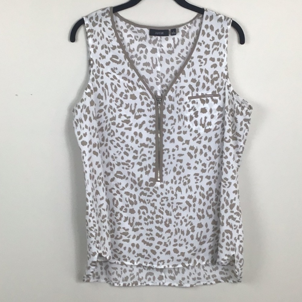 White and Tan leopard cheetah print top front zipper Large